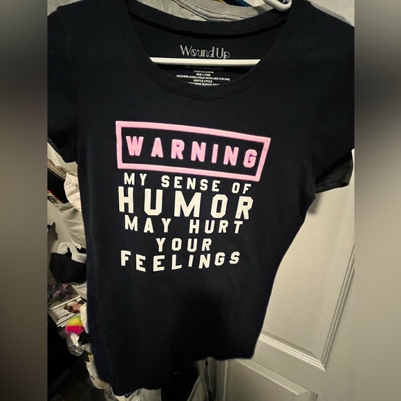 3 𝓽-𝓼𝓱𝓲𝓻𝓣 𝓫𝓾𝓷𝓭𝓛𝓮 - Picture 3 of 13